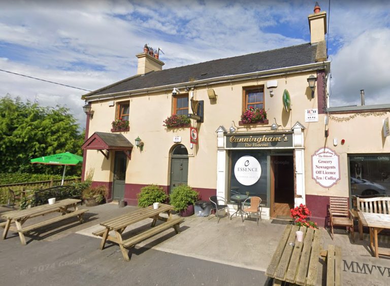 cunninghams pub stop 768x564